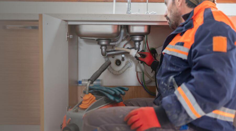 Professional slab leak plumber services in Hubbard Lake, MI